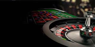 Filipino players enjoying online casino-style games on mobile devices